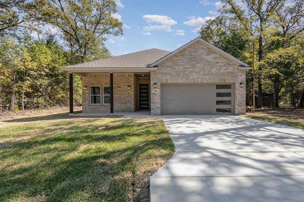 116 Oakwood Drive