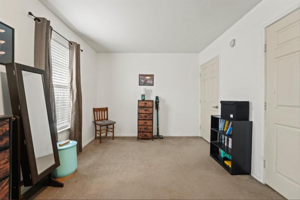 Orig Town Of Lone Oak - Residential