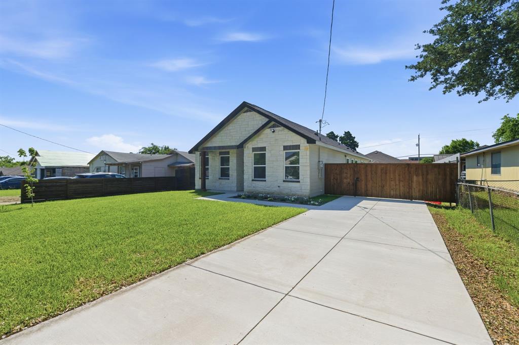 Alameda Heights - Residential