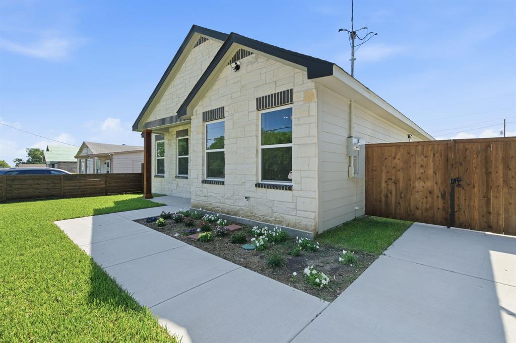 Alameda Heights - Residential