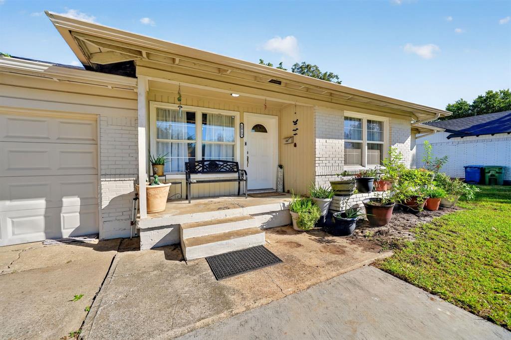 1813 Baxley Drive
