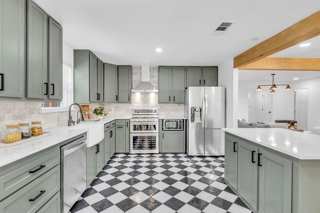 Ridgewood Park Rev - Residential