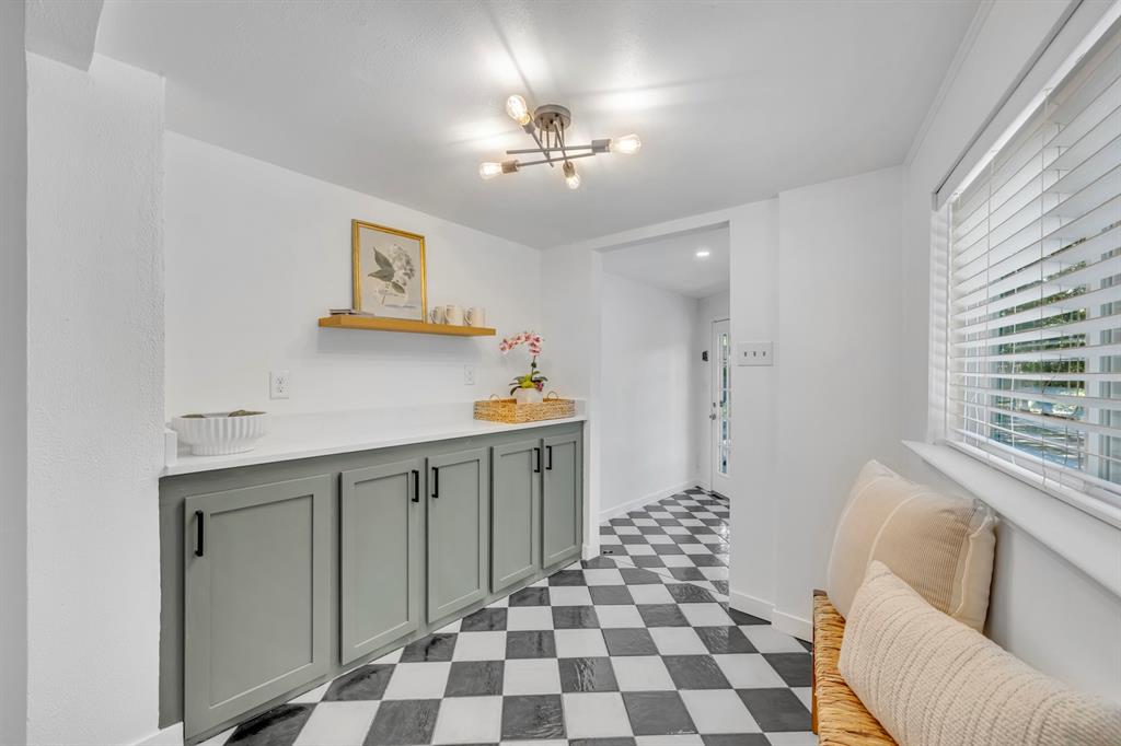 Ridgewood Park Rev - Residential