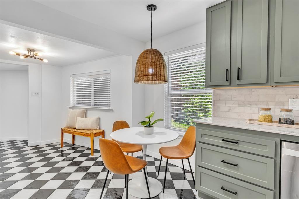 Ridgewood Park Rev - Residential