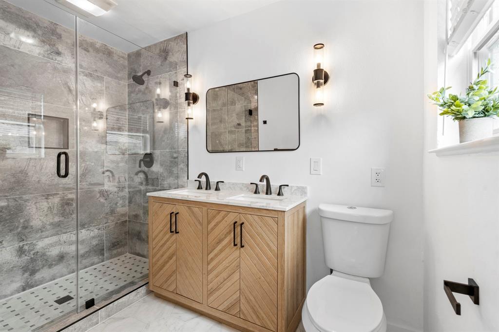 Ridgewood Park Rev - Residential