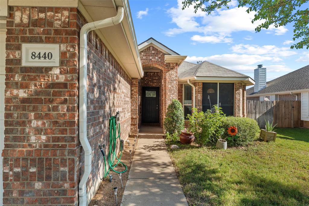 8440 Hawks Nest Drive