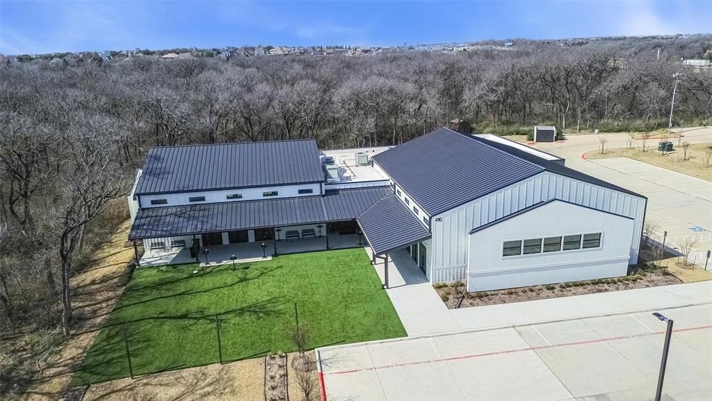 Photo of 410 S Paschall Road, Sunnyvale, TX 75182 (MLS # 21197199)