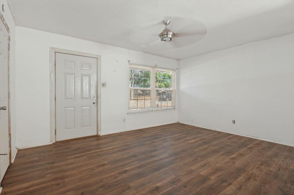1024 Harris Drive