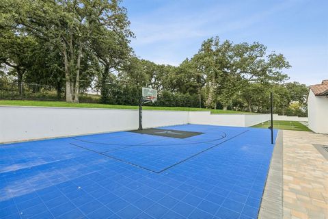 Tiny photo for 1609 Meandering Way Drive, Westlake, TX 76262 (MLS # 21029065)