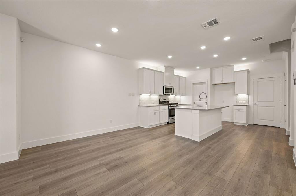 Mosaic - Residential