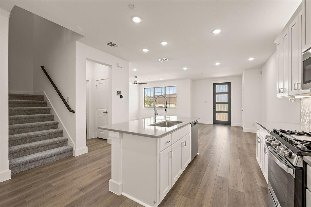 Mosaic - Residential