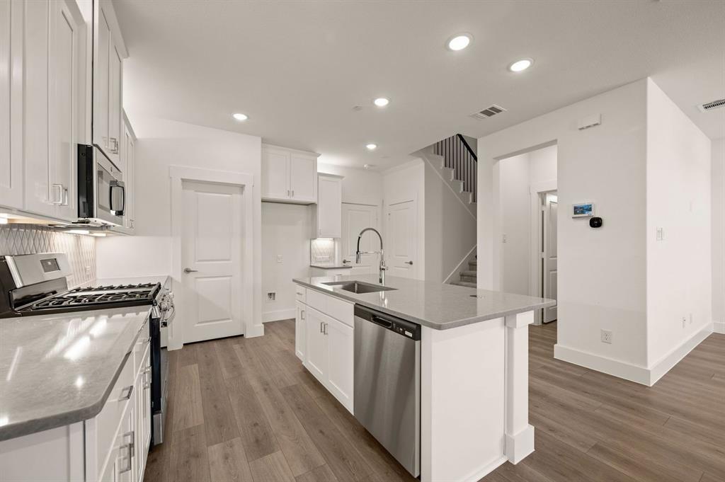 Mosaic - Residential