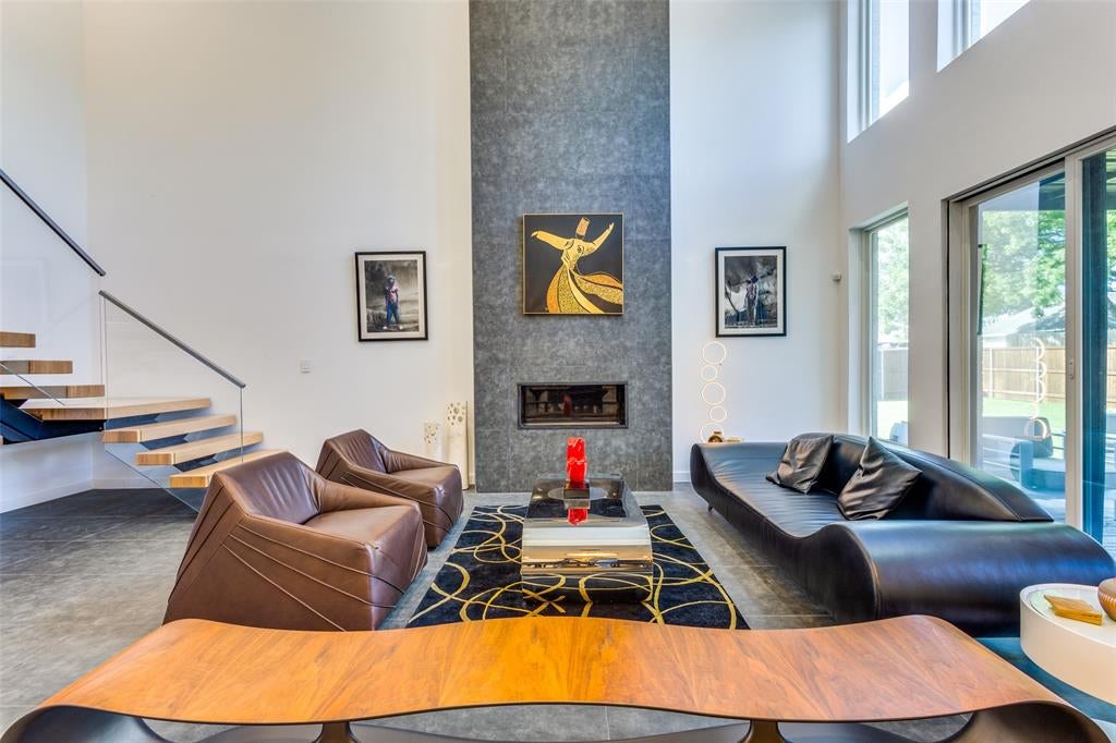 9774 Sunset Drive