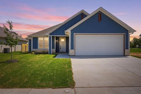 809 Lavender Court Tolar TX 76476