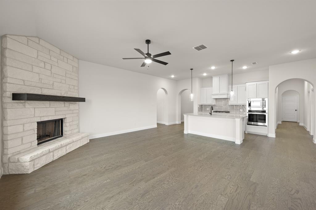 Abe's Landing - Residential