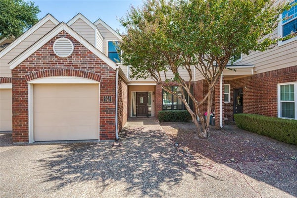 221 CIMARRON TRL APT 2, IRVING, TX 75063 - Image ff5ff01d73829c8bb4caefca04467623/3613314150