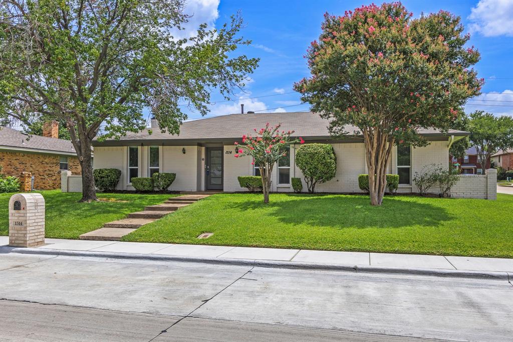 1514 College Parkway