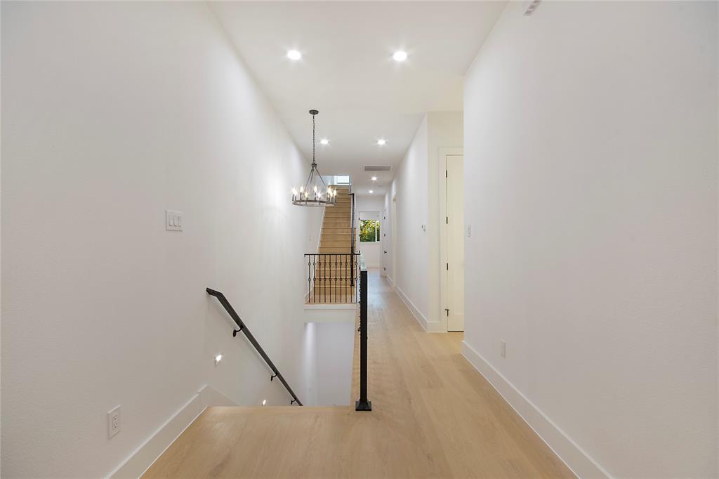 CLIFTON PLACE NO 2 - Residential