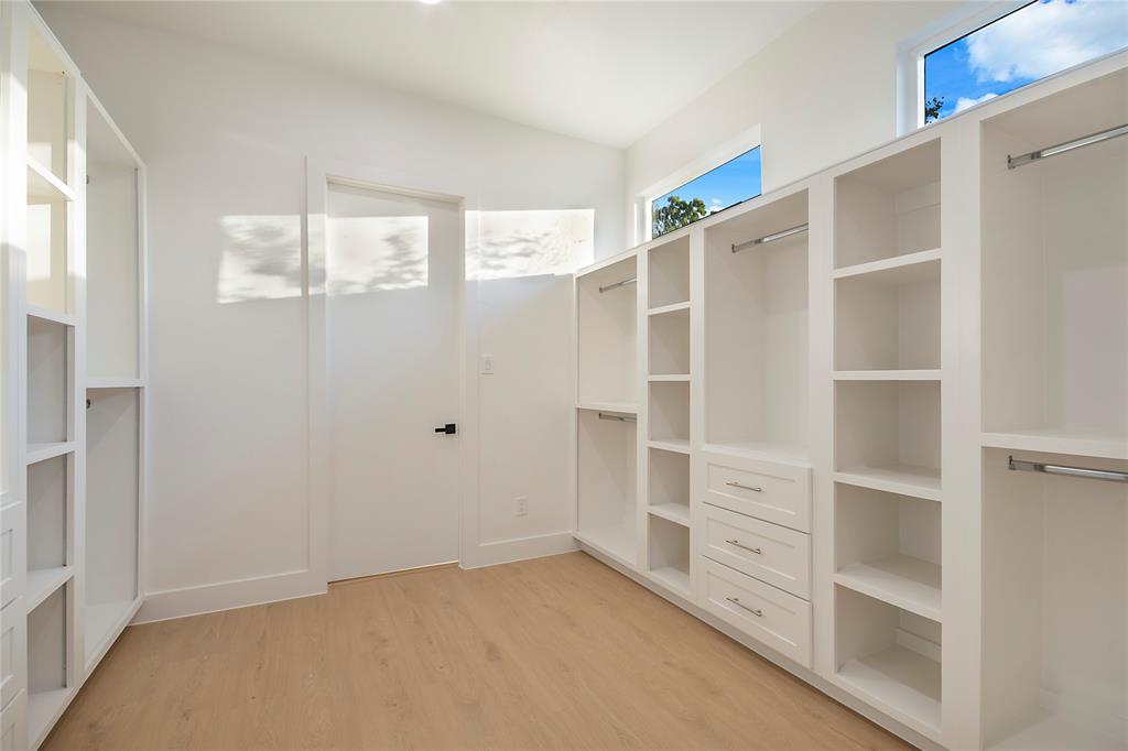 CLIFTON PLACE NO 2 - Residential