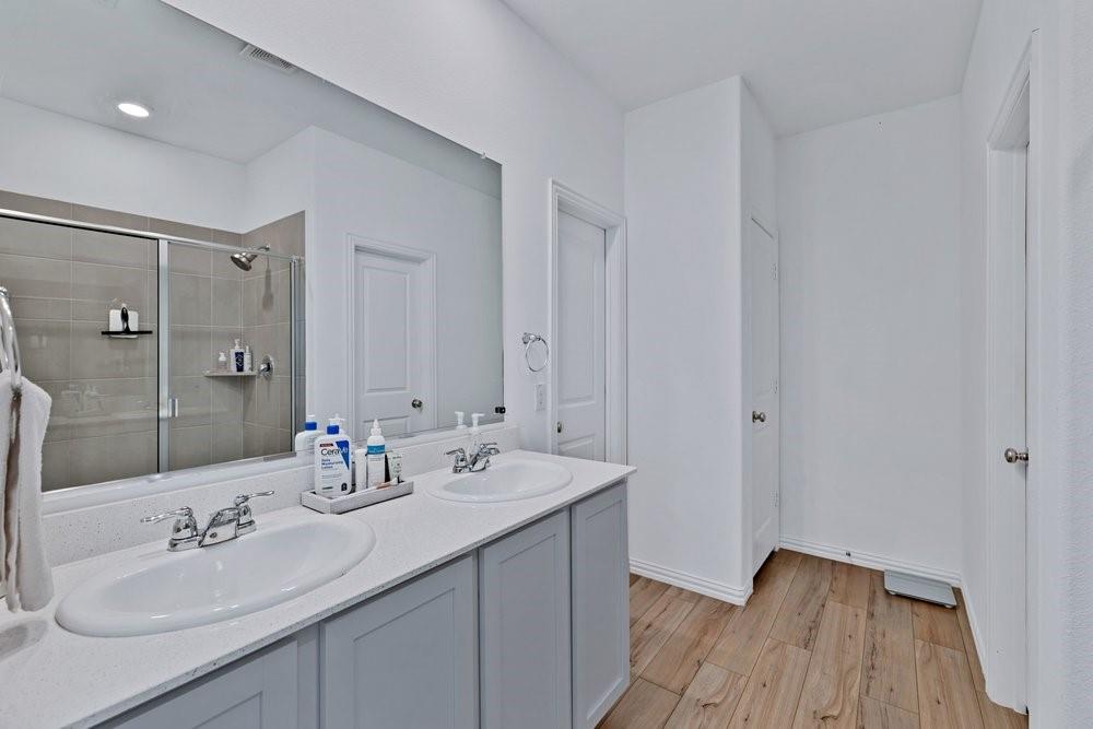 1741 Lake Grove Drive