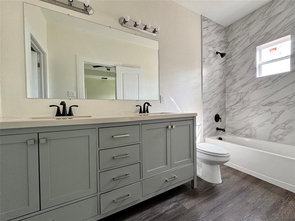 Nantucket Village - Residential