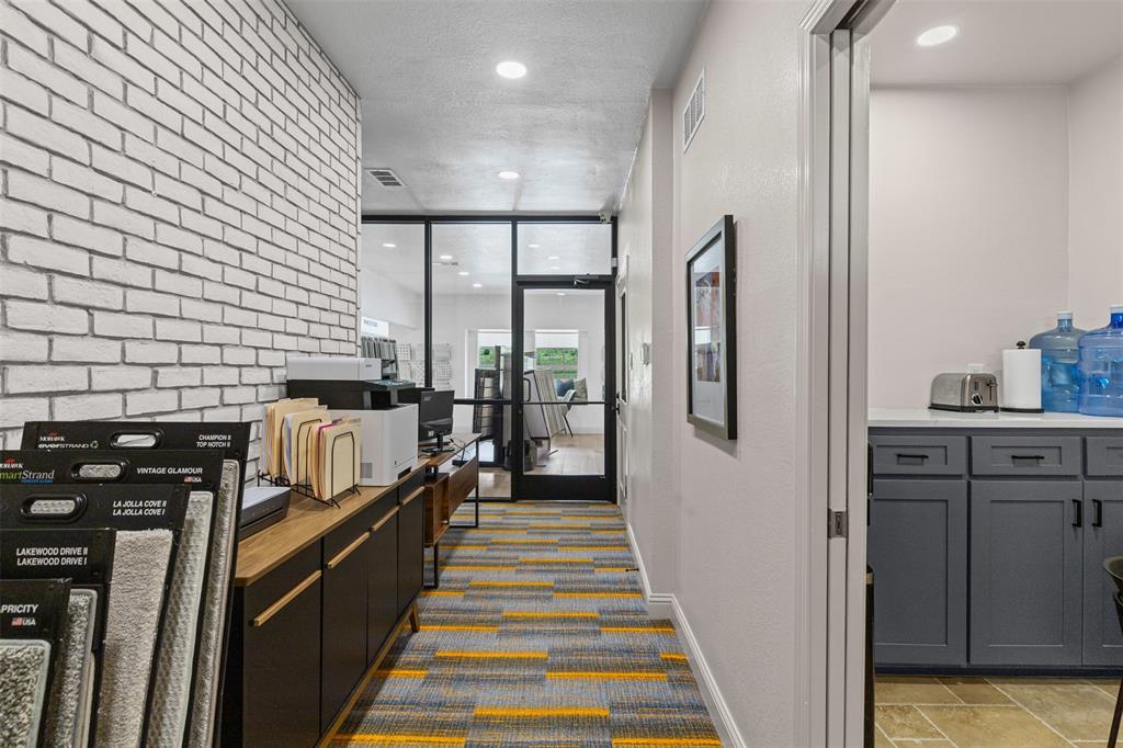 Lassater Guy Addl - Commercial Sale