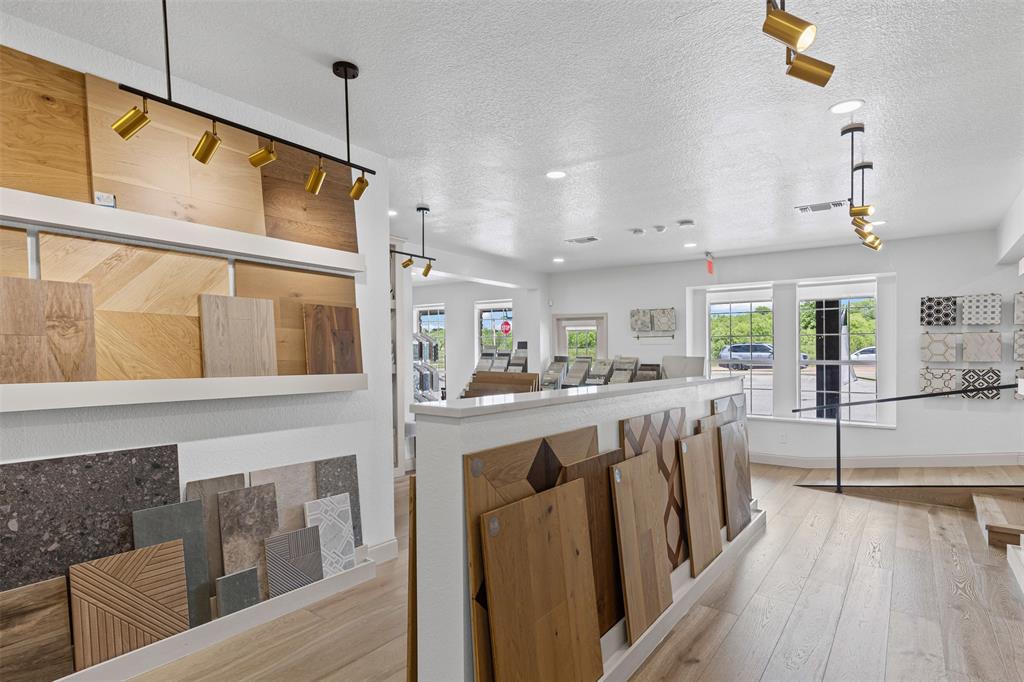 Lassater Guy Addl - Commercial Sale