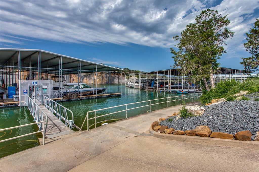 Sportsmans World - Land