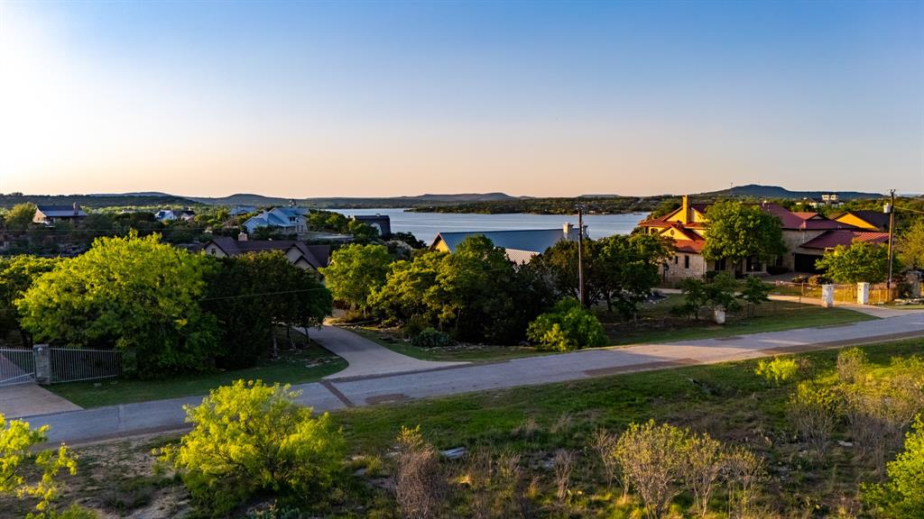 Sportsmans World - Land