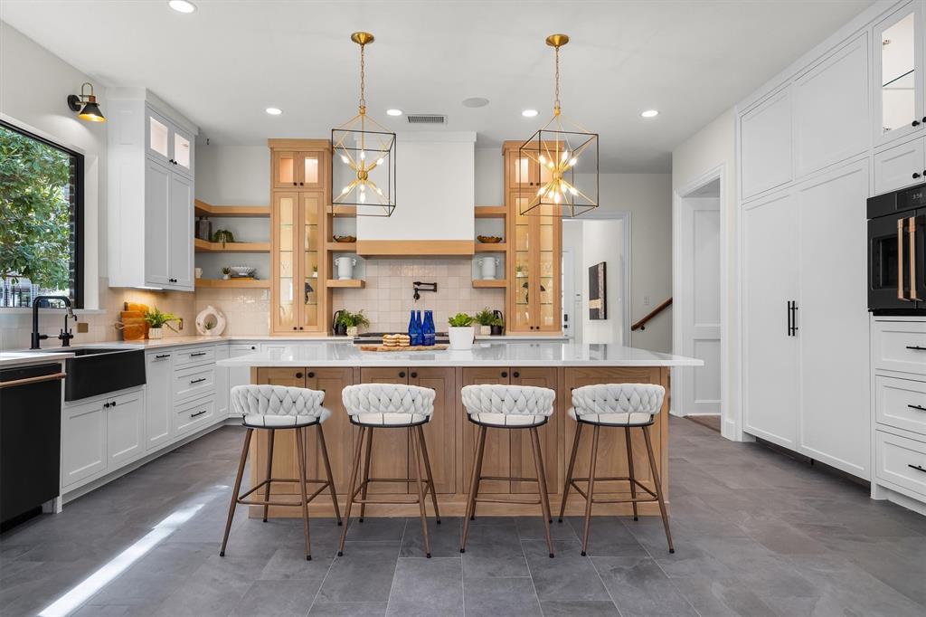 3701 Samuel Court