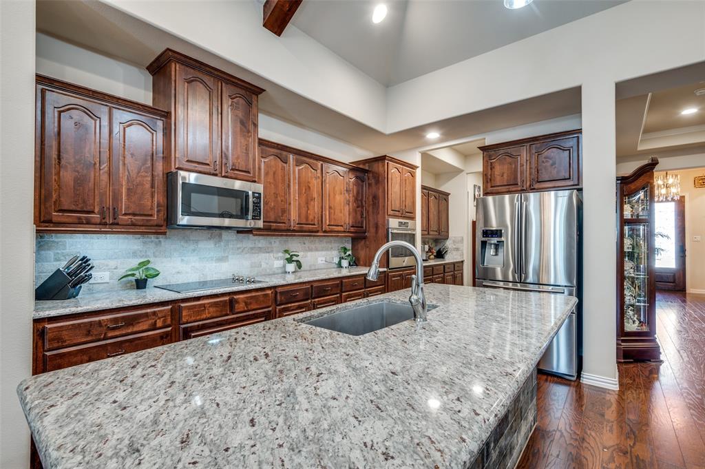 2104 Ladera Way 2104