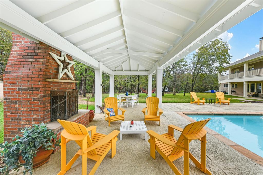 Valley View, Texas 76272, United States, 3 Bedrooms Bedrooms, ,3 BathroomsBathrooms,Residential,Active,33816