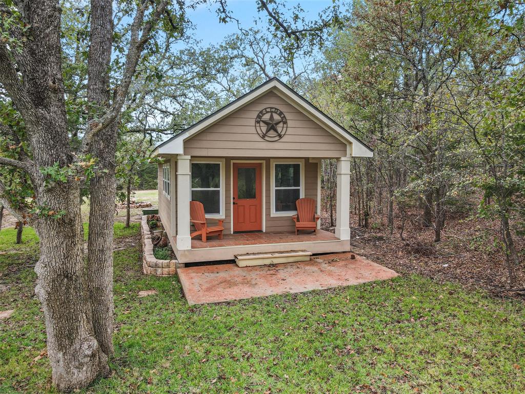 Valley View, Texas 76272, United States, 3 Bedrooms Bedrooms, ,3 BathroomsBathrooms,Residential,Active,33816