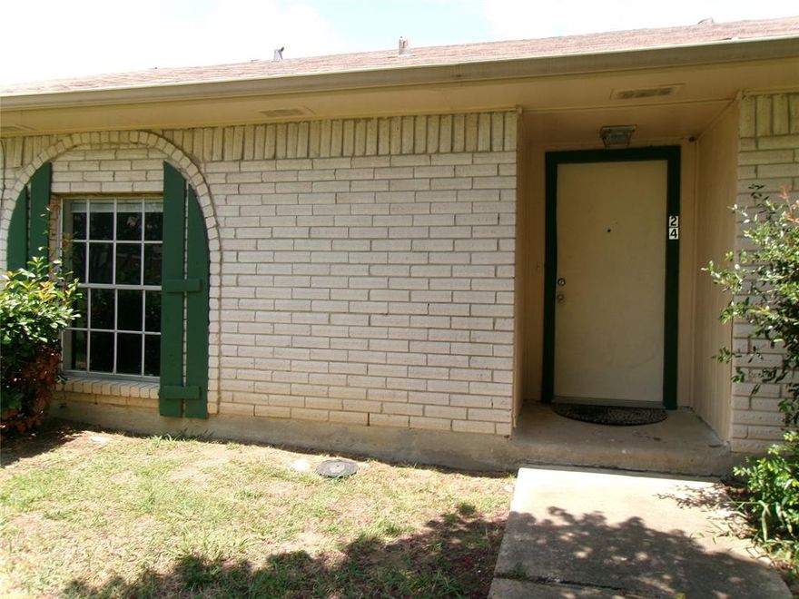 Charming 2 Bed, 2 Bath Townhouse in a Desirable Location! Kitchen has new flooring, and a new Stove. Fresh paint throughout. Experience effortless living in this townhouse, nestled in a fantastic location that puts convenience and community at your fingertips. Enjoy the peace of mind that comes with a well-managed HOA and a lifestyle of ease. This inviting townhome features a functional layout with comfortable living spaces. The bedrooms provide ample space, and the two full bathrooms offer convenience and privacy. Step outside to a small, private backyard, perfect for a relaxing evening or a weekend barbecue. The front yard is maintained by the HOA, ensuring a welcoming curb appeal without the hassle of yard work for you. Ideal for a small family, roommates, or those seeking a home office. Convenient 2-Car Carport: easy parking right at your doorstep. HOA Maintained Front Yard: Enjoy a beautiful exterior without the landscaping chores. Water Included in HOA: Simplify your monthly bills with water costs covered by the association. Don't miss this opportunity to live in a highly sought-after area with the benefits of a well-maintained community. Schedule a showing and see yourself living in this delightful townhouse!