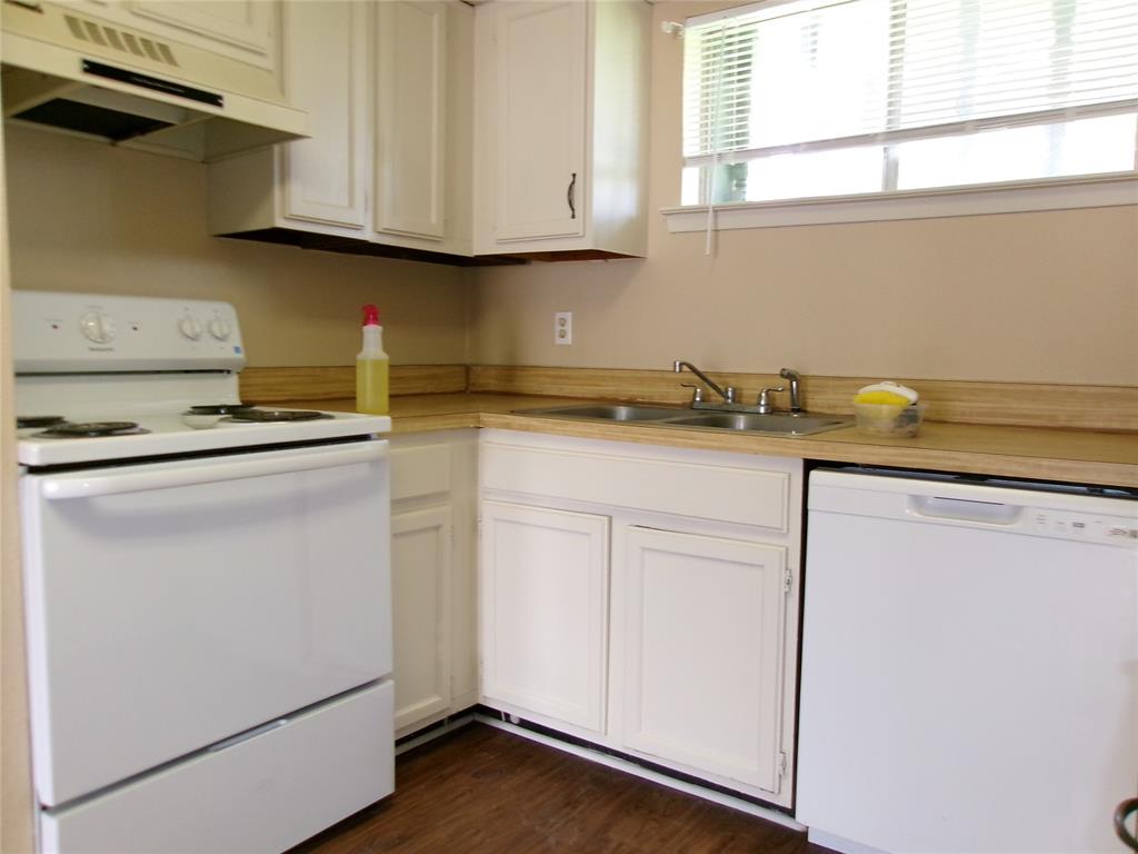 Mountain Creek Twnhs 02 - Residential Lease