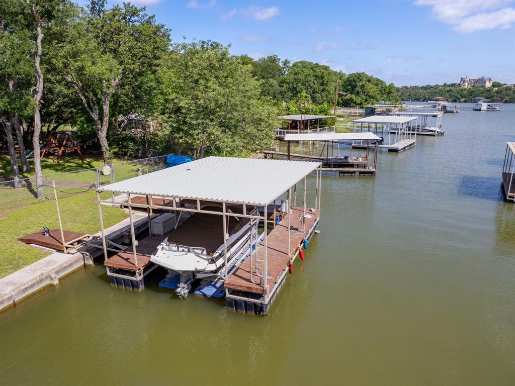 Lake Shore 2nd - Residential