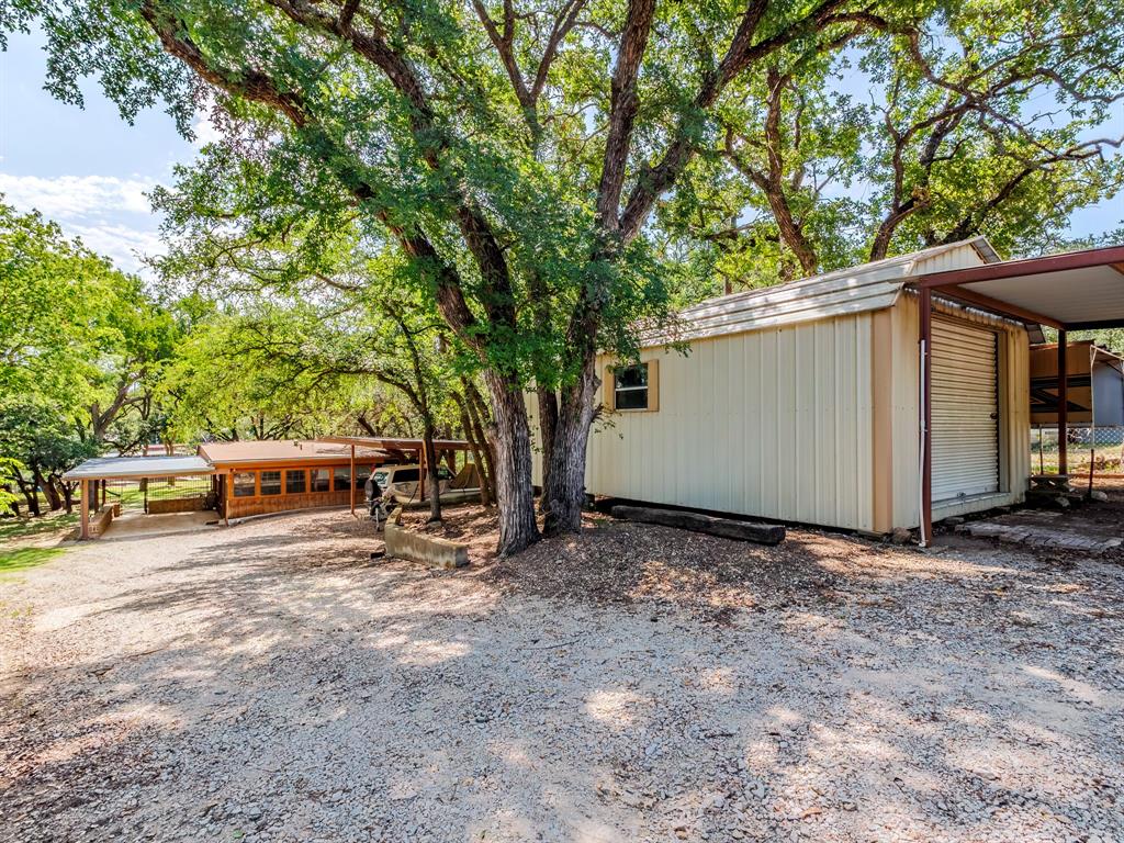 Lake Shore 2nd - Residential