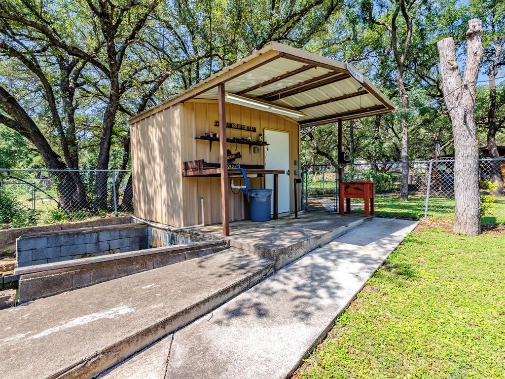 Lake Shore 2nd - Residential