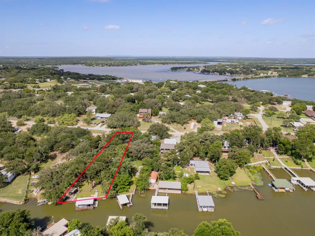 Lake Shore 2nd - Residential