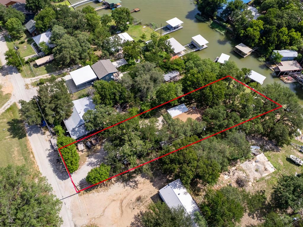 Lake Shore 2nd - Residential