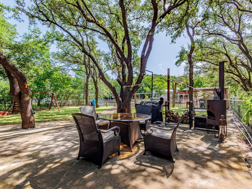 Lake Shore 2nd - Residential