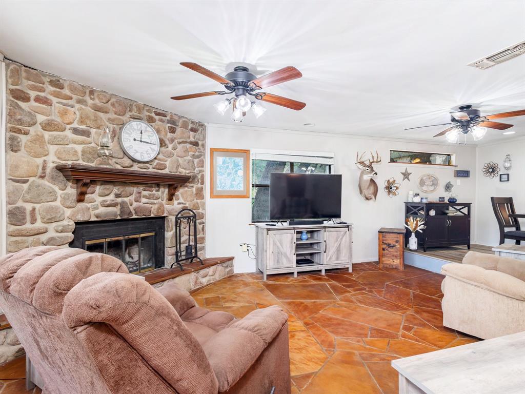 Lake Shore 2nd - Residential