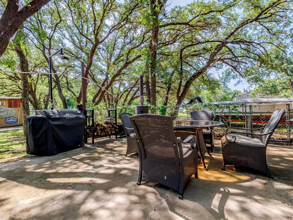 Lake Shore 2nd - Residential