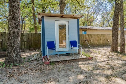 A home in Wills Point