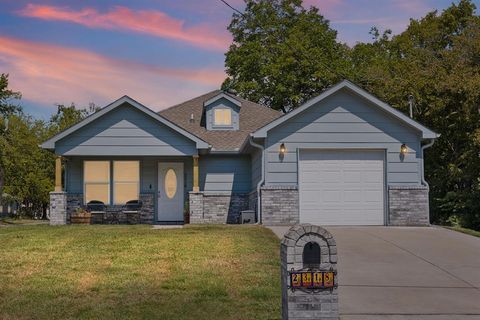 2318 Henry Street Greenville TX 75401