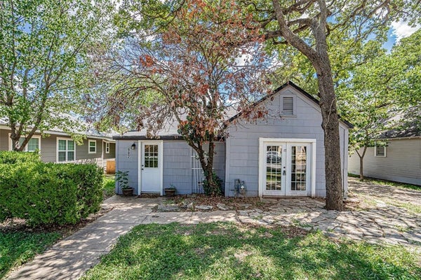 982 W TARLETON ST, STEPHENVILLE, TX 76401 - Image ff7253105684b905e063a8ea2da8f820/2028775295