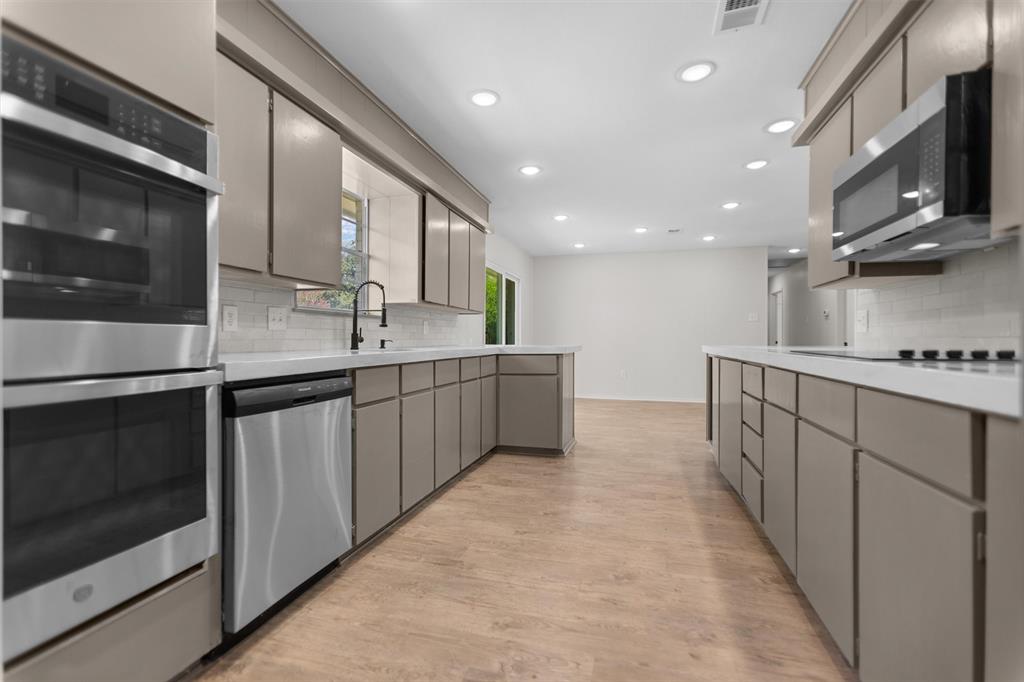 Hide A Way Lake - Residential