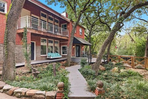 1221 Circle Lane Bedford TX 76022