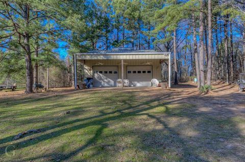 A home in Frierson