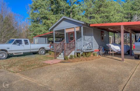 A home in Frierson